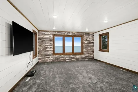 6164 Kennedy's Landing Road Silver Bay MN 55614