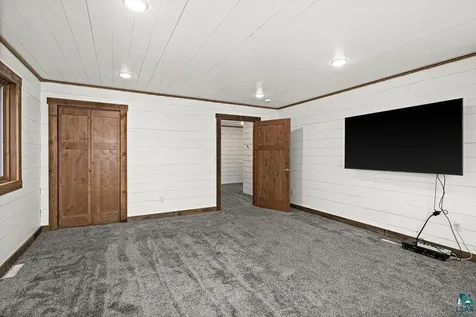 6164 Kennedy's Landing Road Silver Bay MN 55614