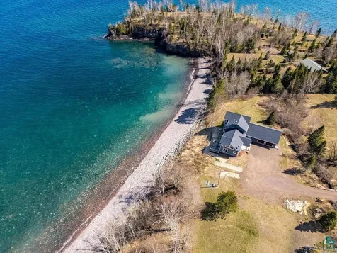 6164 Kennedy's Landing Road Silver Bay MN 55614