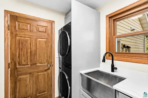 4851 Adrian Lane Hermantown MN 55811