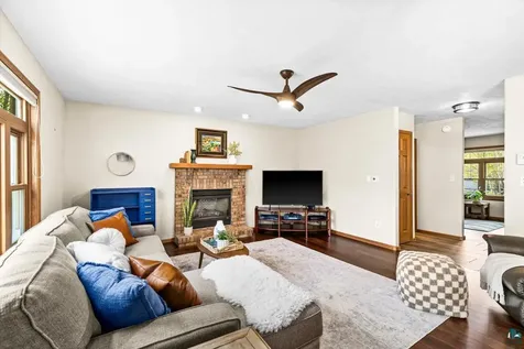 4851 Adrian Lane Hermantown MN 55811