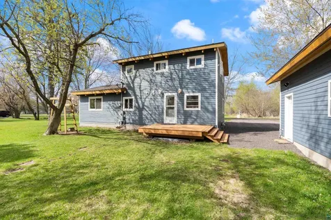 1815 E 12th Street Superior WI 54880