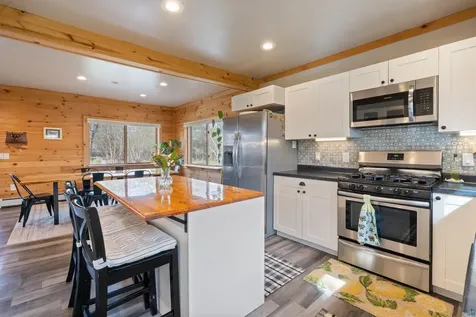 1815 E 12th Street Superior WI 54880