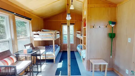 109 Tom Overlook Trail Hovland MN 55606