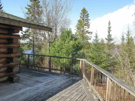 109 Tom Overlook Trail Hovland MN 55606