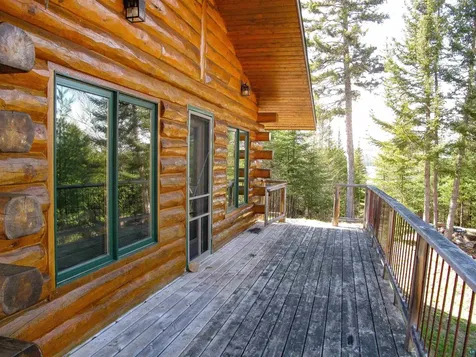 109 Tom Overlook Trail Hovland MN 55606