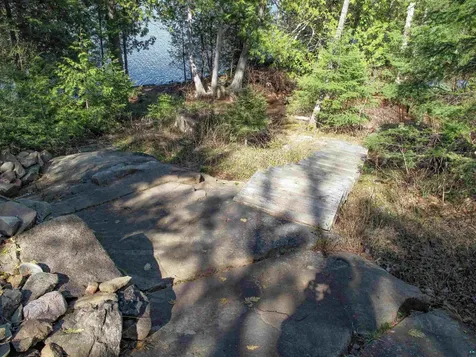 109 Tom Overlook Trail Hovland MN 55606