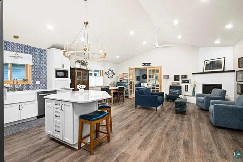 33 Billings Lane Superior WI 54880