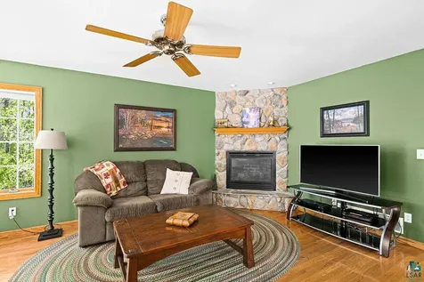 5345 Roosevelt Drive Hermantown MN 55811