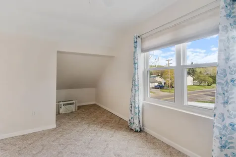 5201 Ivanhoe Street Duluth MN 55804