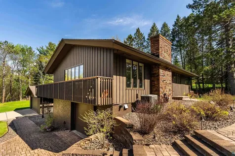 2144 Harvard Avenue Duluth MN 55803