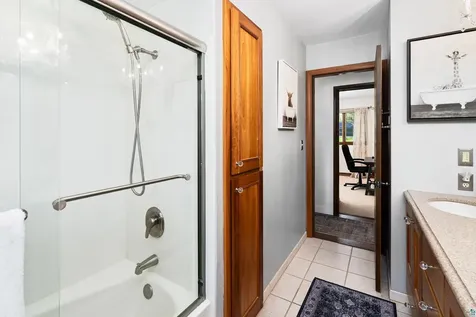 2144 Harvard Avenue Duluth MN 55803