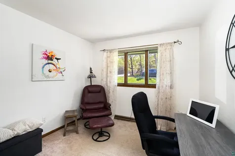 2144 Harvard Avenue Duluth MN 55803