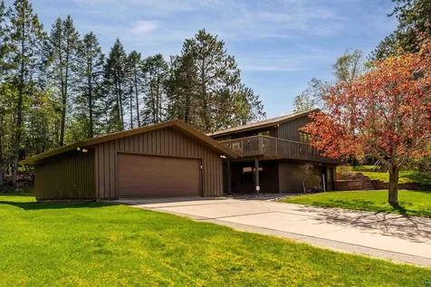 2144 Harvard Avenue Duluth MN 55803