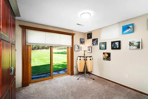 2144 Harvard Avenue Duluth MN 55803