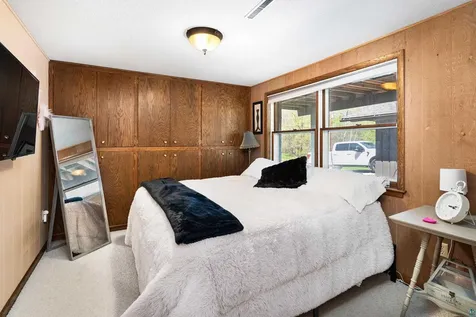 2144 Harvard Avenue Duluth MN 55803