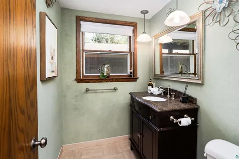 2144 Harvard Avenue Duluth MN 55803
