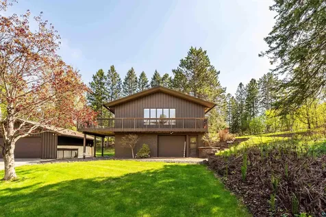 2144 Harvard Avenue Duluth MN 55803
