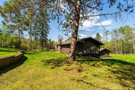 2144 Harvard Avenue Duluth MN 55803