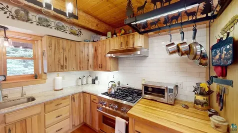 1886 County Road 7 Grand Marais MN 55604