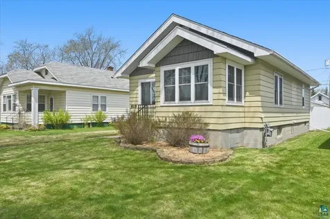 819 N 22nd Street Superior WI 54880