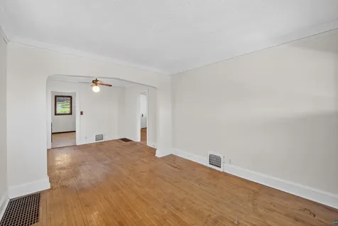 2711 W 9th Street Duluth MN 55806