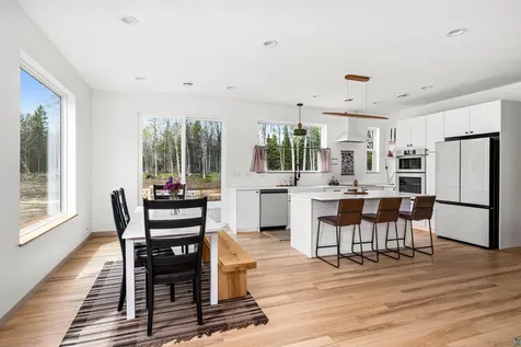 1825 Shilhon Road Duluth MN 55804