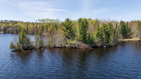 632 Voyageur Road Ely MN 55731