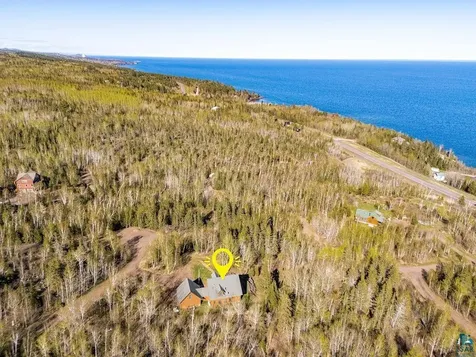 4087 Loggers Trail Two Harbors MN 55616