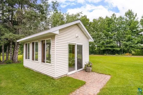 321 Carriage Hill Drive Hinckley MN 55037