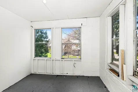 1006 87th Avenue W Duluth MN 55808