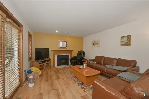 905 Mellwood Avenue Duluth MN 55804
