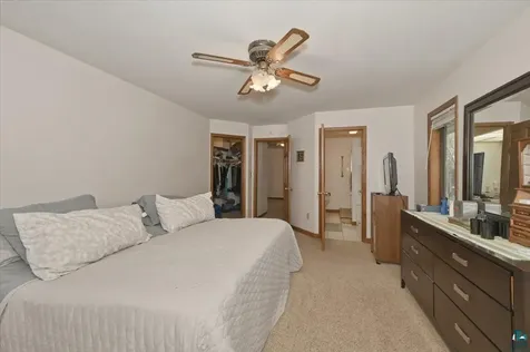 905 Mellwood Avenue Duluth MN 55804