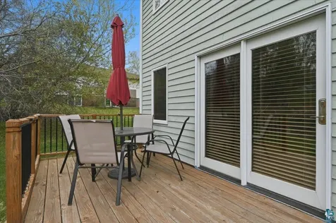 905 Mellwood Avenue Duluth MN 55804