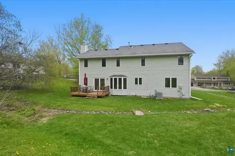 905 Mellwood Avenue Duluth MN 55804