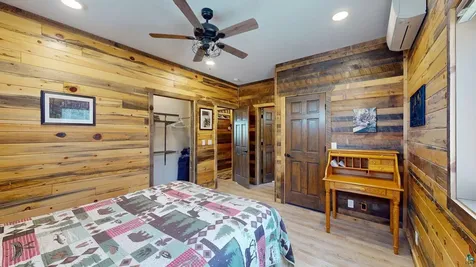 7498 Bayside Drive Crane Lake MN 55725