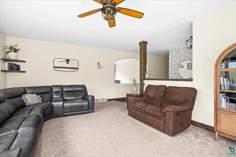 6364 Bergquist Road Duluth MN 55804