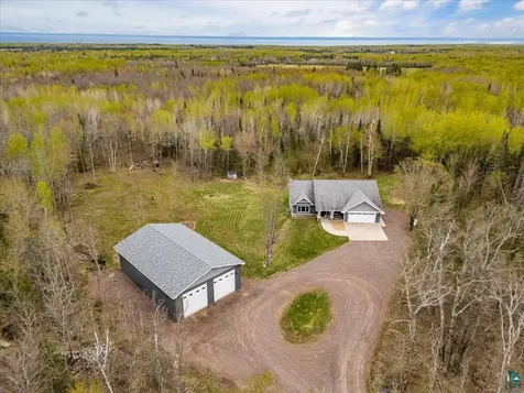 6364 Bergquist Road Duluth MN 55804