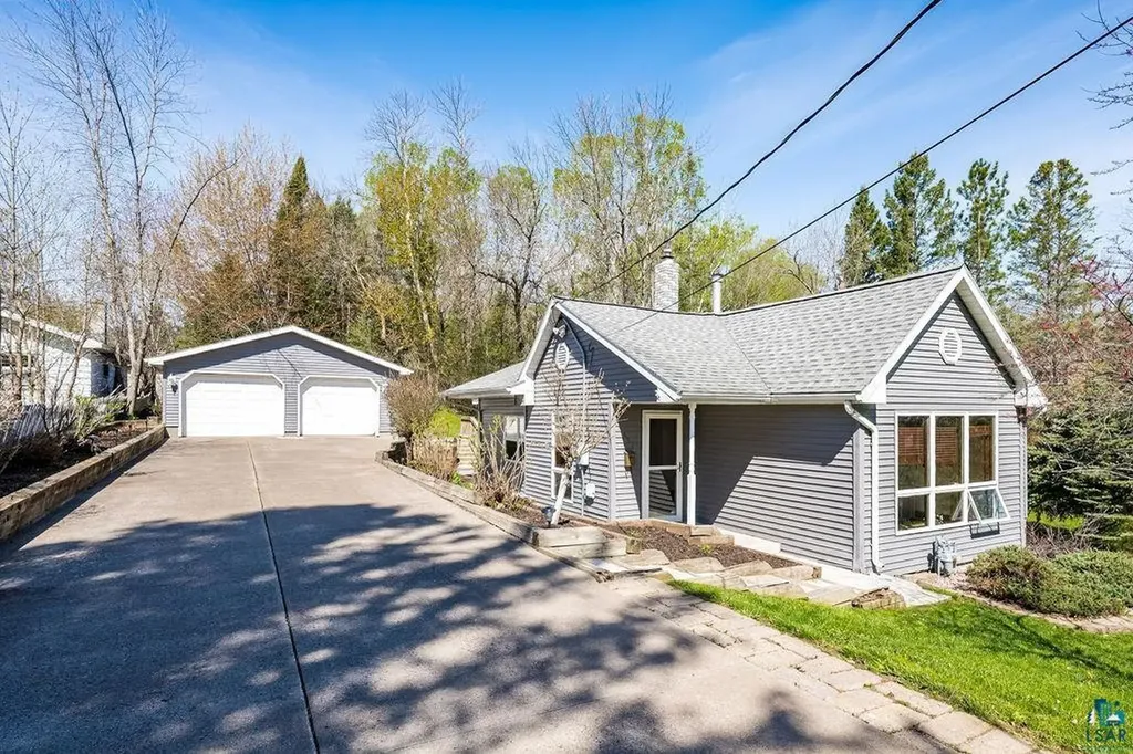 317 S 88th Avenue W Duluth MN 55808