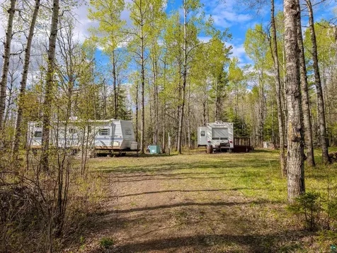 992 Nemadji River Road Holyoke MN 55749
