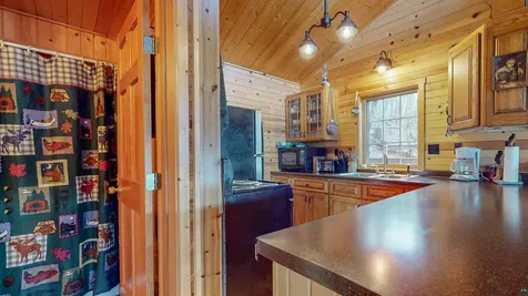 45 S Bearskin Road Grand Marais MN 55604
