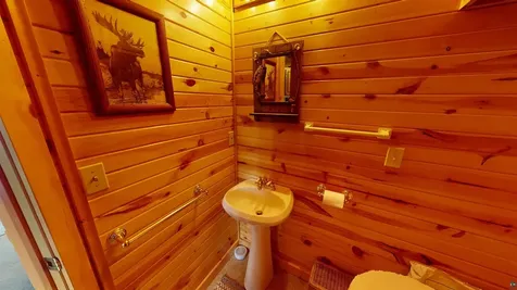 45 S Bearskin Road Grand Marais MN 55604