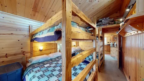 45 S Bearskin Road Grand Marais MN 55604