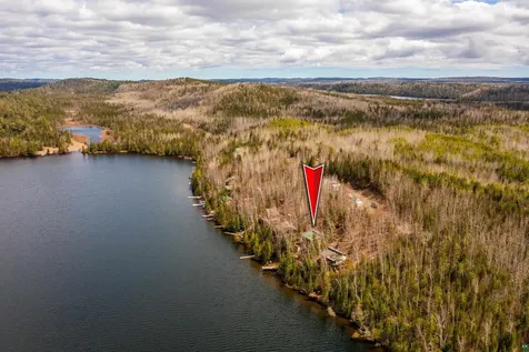 45 S Bearskin Road Grand Marais MN 55604