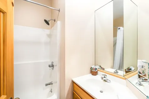 4576 Cove Side Cottage Road Beaver Bay MN 55601