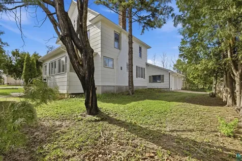 825 Fayal Road Eveleth MN 55734