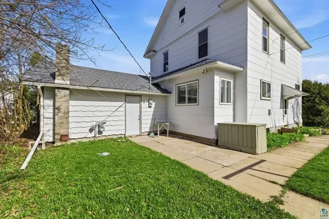 825 Fayal Road Eveleth MN 55734