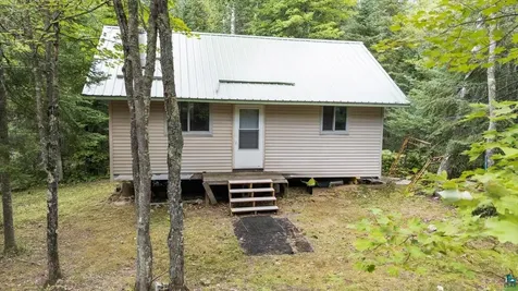 7885 Lake Fourteen Road Britt MN 55710