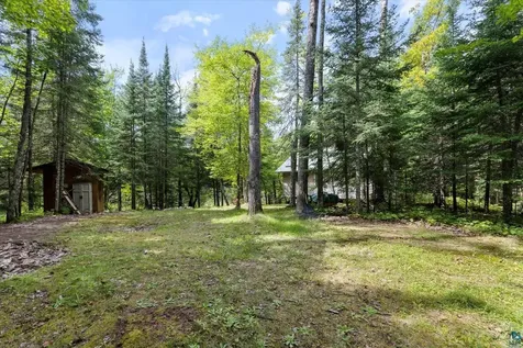 7885 Lake Fourteen Road Britt MN 55710