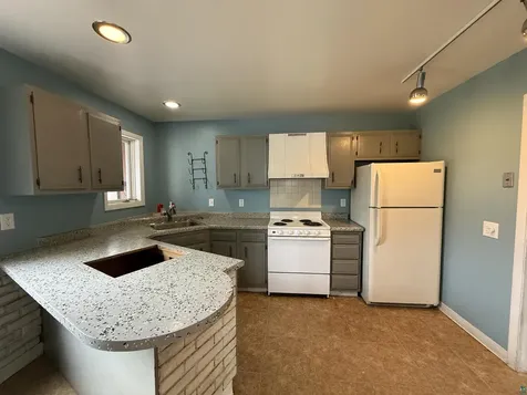 509 N 21st Avenue W Duluth MN 55806